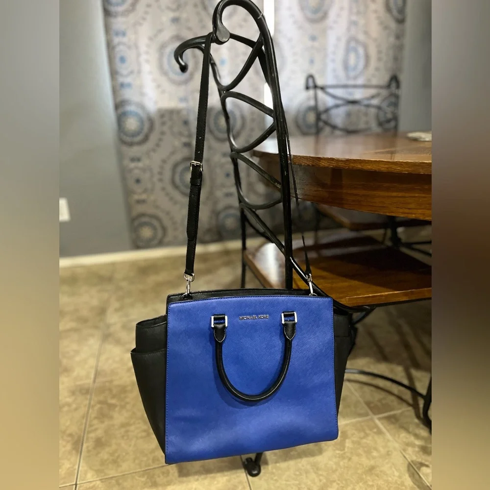 Michael Kors Selma saffiano leather bag - Picture 14 of 14